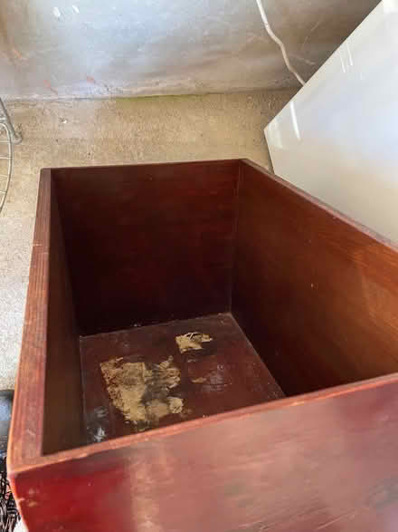 Photo of free wooden box (Galgate LA2) #2