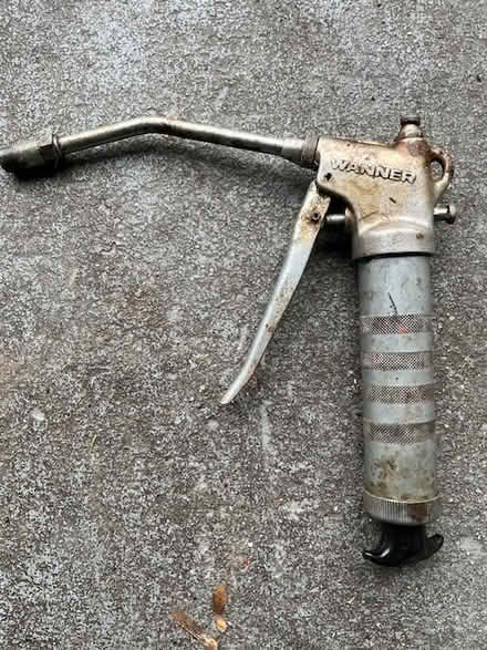 Photo of free Wanner grease gun (Melbourn SG8 near Royston) #1