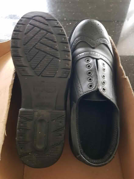 Photo of free Safety shoes (Mansfield Ng18) #1