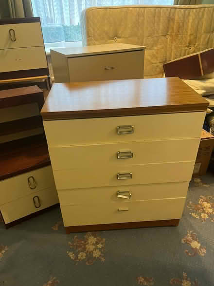 Photo of free Bedroom units (Orpington kent br5 2ad) #3