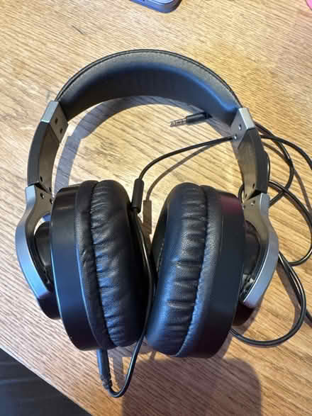 Photo of free Wired headphones (Coalpit Heath BS36) #1