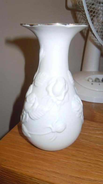 Photo of free white vase 16cm (langport) #1
