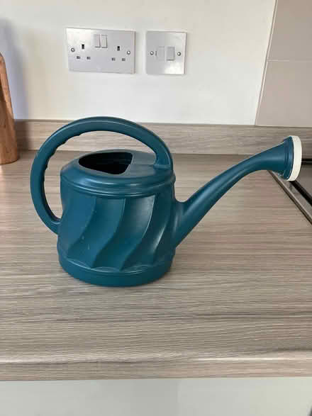 Photo of free Ceramic indoor pots (New Rowney TN28 8GA) #3