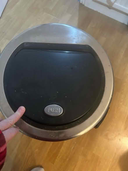 Photo of free Metal kitchen bin, old and grubby! (Peachcroft OX14) #2