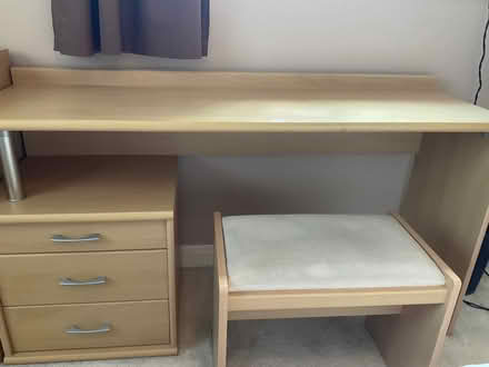 Photo of free Bedroom furniture (Putnoe MK41) #4
