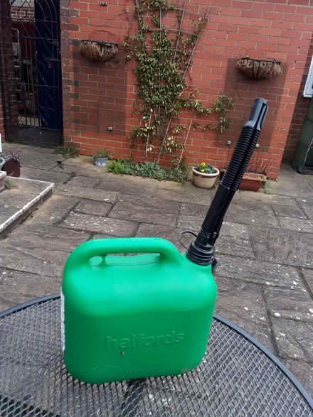 Photo of free Petrol fuel can for lawnmower (Lindfield RH16) #2