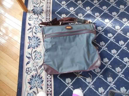 Photo of free garment bag #1