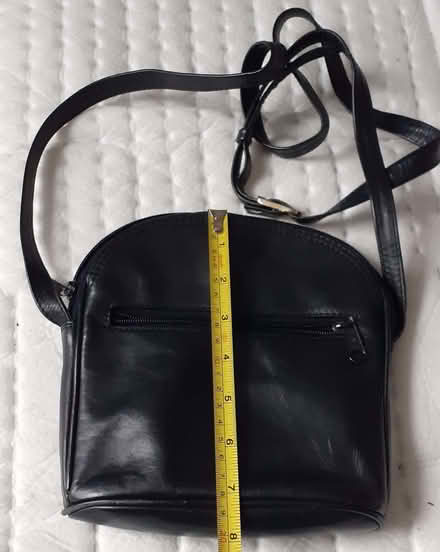 Photo of free Shoulder bag (Beulah Hill CR7) #1