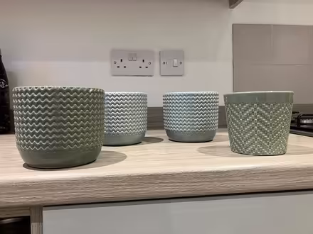 Photo of free Ceramic indoor pots (New Rowney TN28 8GA) #1