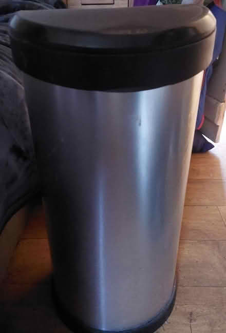 Photo of free Kitchen bin (Mortimer RG7) #3