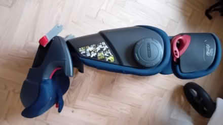 Photo of free Car seat (BD7) #4