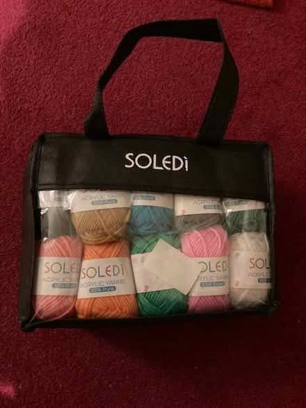 Photo of free 20 balls of acrylic wool - unused (Boswall EH5) #2