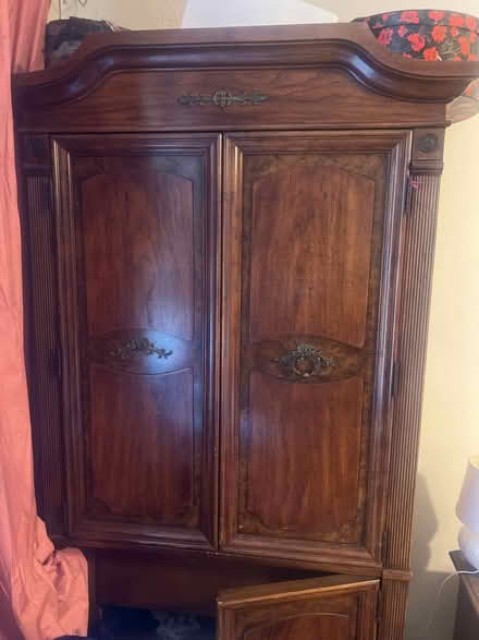 Photo of free Dresser (Canarsie) #2