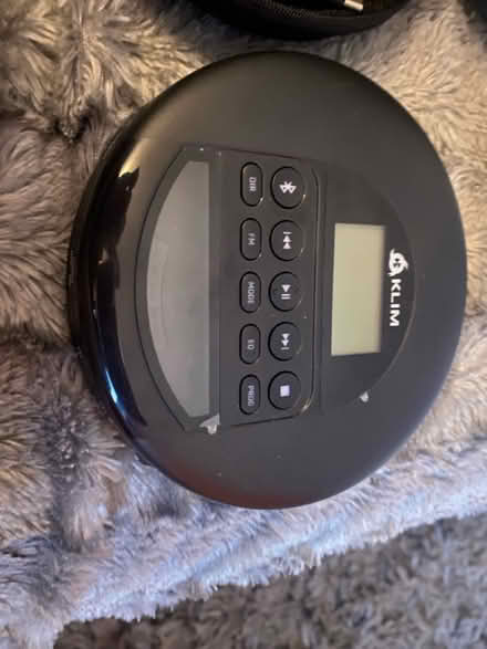 Photo of free Portable CD player (Tovil ME15) #1