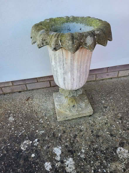 Photo of free Planters (Fairlight TN35) #1