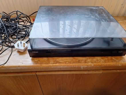 Photo of free TEAC Hifi turntable (Forest Hill SE26) #2