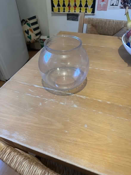 Photo of free Small plastic fish bowl (Stoke Newington Church Street) #1