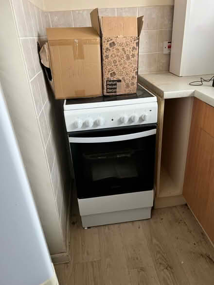 Photo of free Cooker, fridge and sofa (bedford) #4