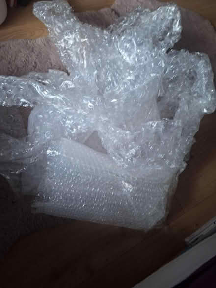 Photo of free a whole bunch of bubblewrap (New Addington CR0) #1