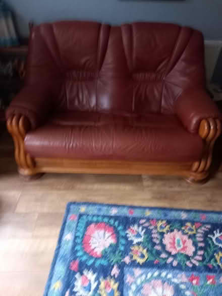 Photo of free Settee (Loughborough LE11) #1