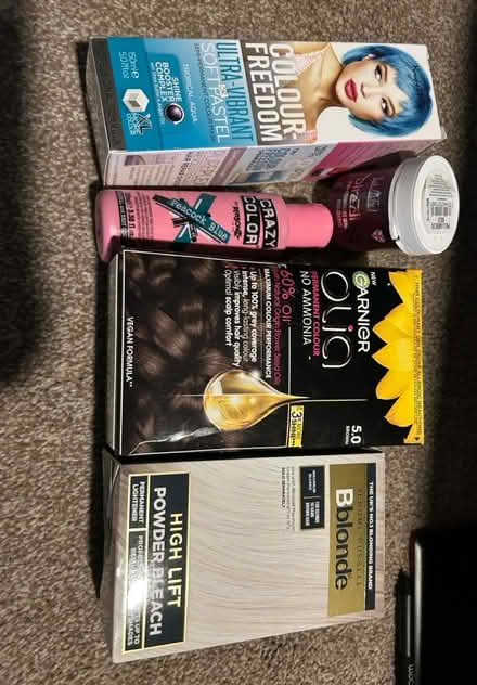Photo of free Hair dye bundle (BD7 (Great Horton)) #1