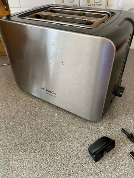 Photo of free Bosch toaster - broken (Hackney E8) #1