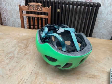 Photo of free Bike helmet (Kennington OX1) #2
