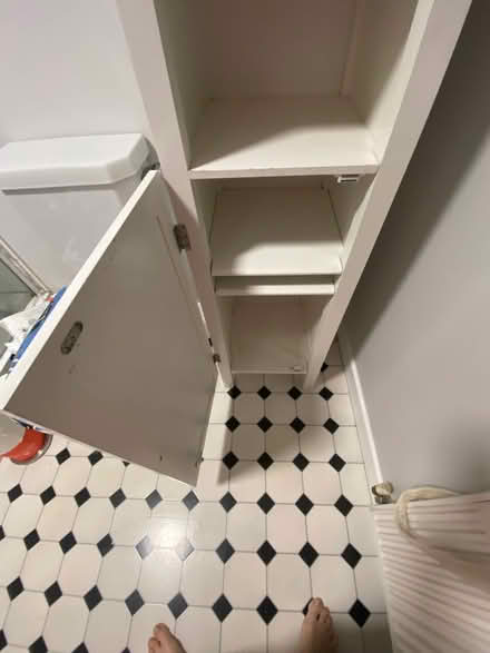 Photo of free Tall bathroom cabinet (Twickenham TW2) #4