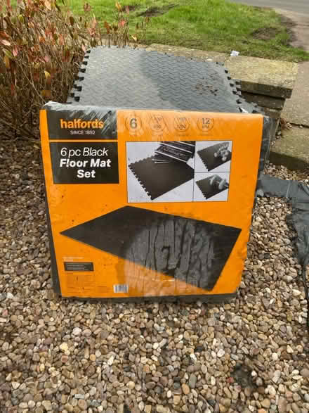 Photo of free Rubber Floor pads (Ng98hw) #1