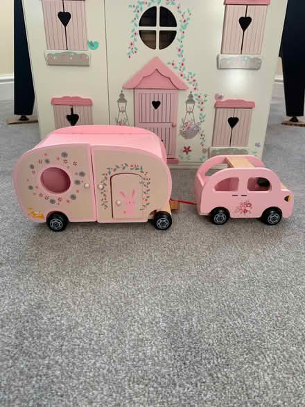 Photo of free Dolls House (Hailsham BN27) #2