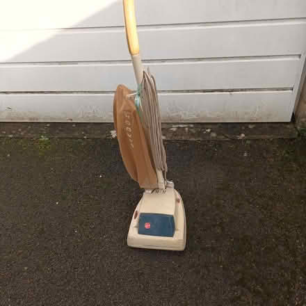 Photo of free Hoover Junior (Weston) #1