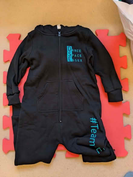 Photo of free Preloved Kids Onesie 5-6 YO (Warley CM14) #1