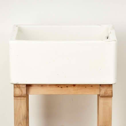Photo of Butler/Belfast sink for outdoor community wellbeing project (Aldrington BN3) #1