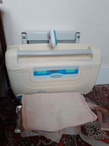 Photo of free Bath lift (Brownsover CV21) #3