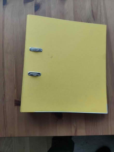 Photo of free Yellow file/folder (Hooley CR5) #1