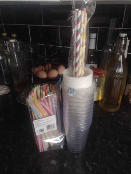 Photo of free Plastic beakers and straws (Southfields SW19) #1