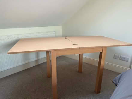 Photo of free Extending dining table (South Croydon) #2