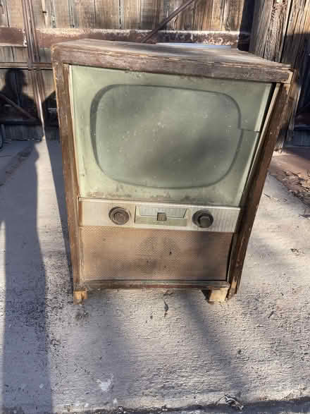 Photo of free Antique TV (PDN & Golf Course Rd) #2