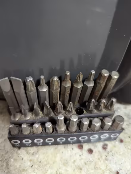 Photo of free Drill & screw set black as per photos (Grangeway area NN10) #4