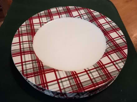Photo of free 5 sainsbury dinner plates (Trowbridge hilperton BA14 7) #1