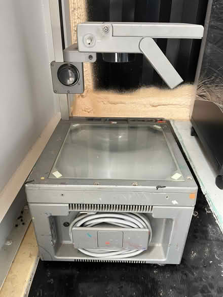 Photo of free Overhead projector(transparencies) (Bronte) #1