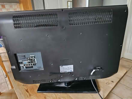 Photo of free Samsung 32 inch television (Wroughton SN4) #1