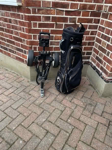 Photo of free Golf bag with trolley (Hinchley Wood KT10) #2
