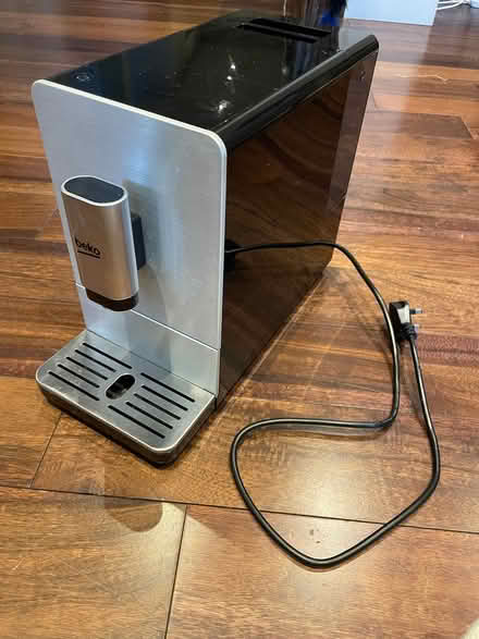 Photo of free Beko bean to cup coffee maker (Maida Vale W9) #1