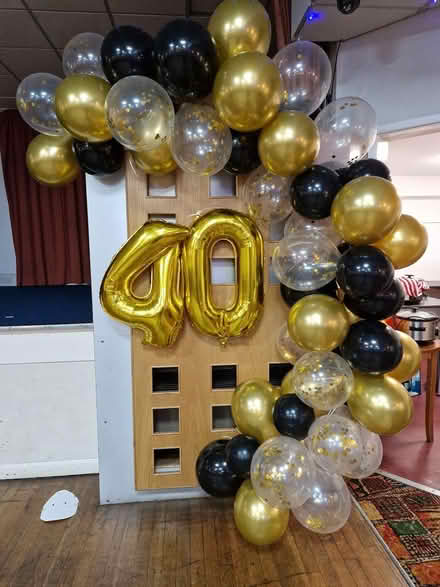 Photo of free 40 birthday balloons (CH43) #1