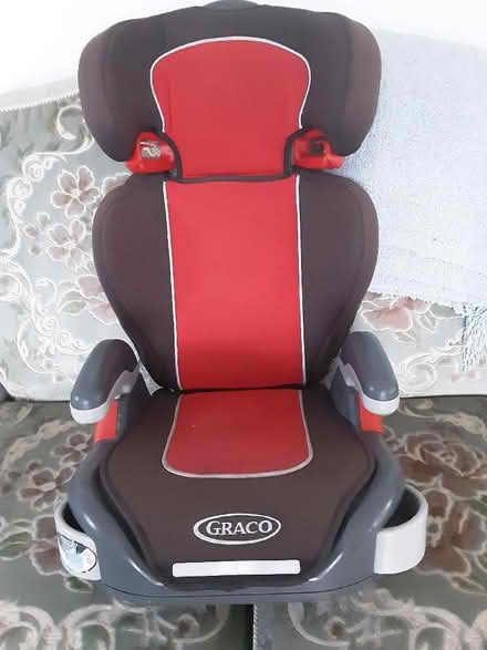 Photo of free Grace child's car seat (Sanderstead CR2) #1