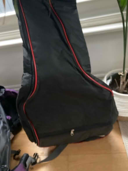 Photo of free Guitar (Fulham SW6) #2