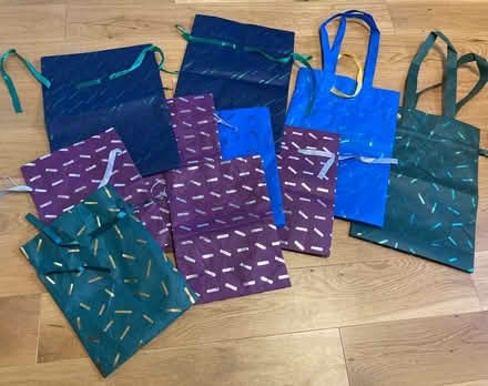 Photo of free Amazon gift bags x 10 (Shap CA10) #1