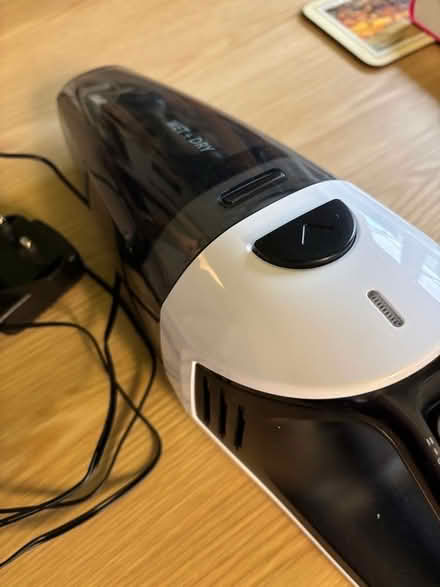 Photo of free Handheld vacuum claner (Halton LA2) #1