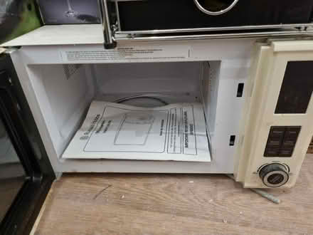 Photo of free Cream microwave (Osmaston derby) #2
